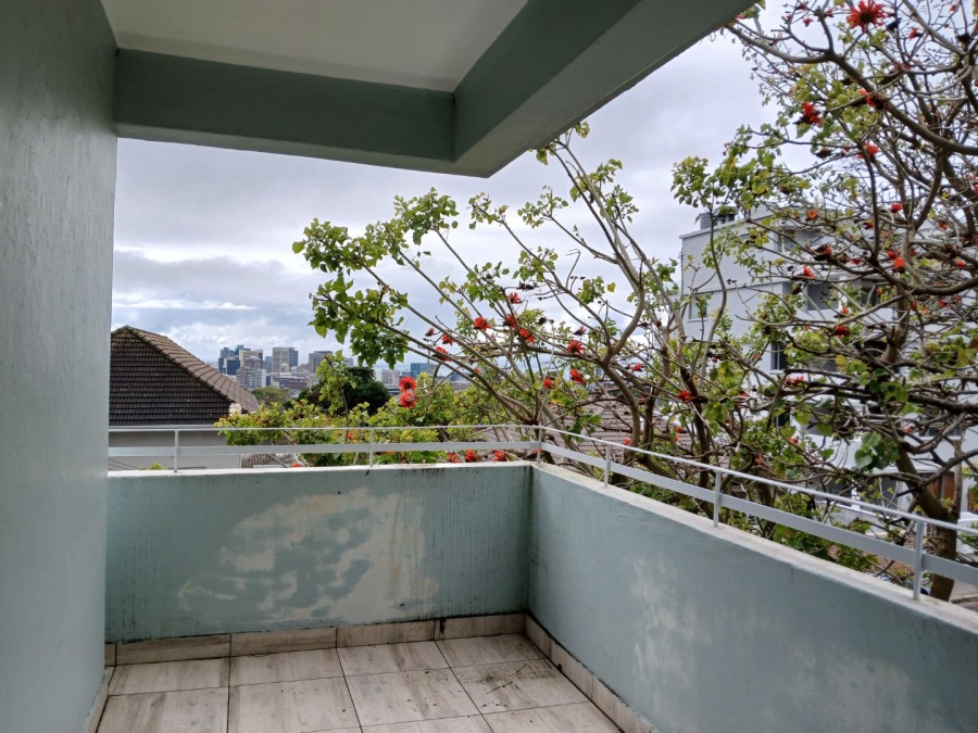 To Let 1 Bedroom Property for Rent in Vredehoek Western Cape